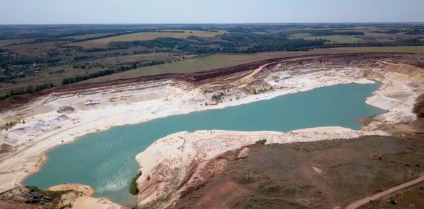 Кварцевый карьер в Новой Водолаге Кварцевый карьер в Новой Водолаге