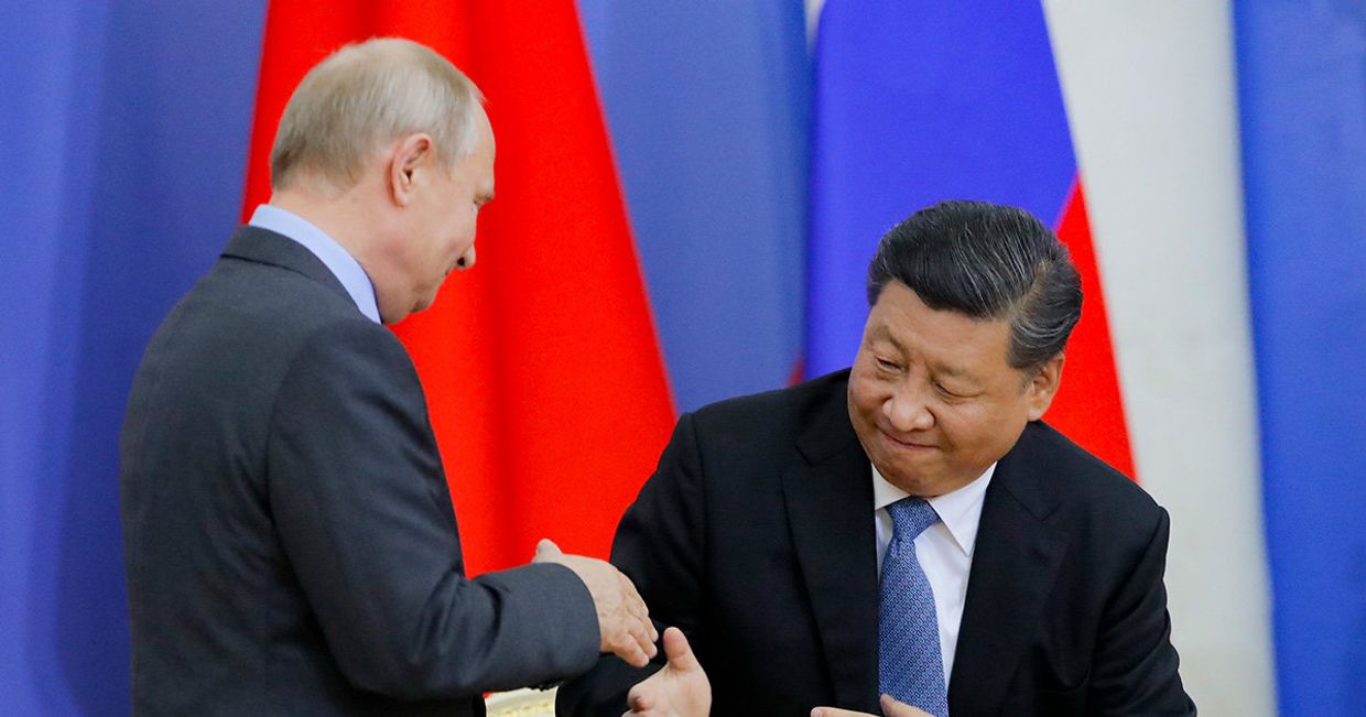 Президент России Владимир Путин и председатель КНР Си Цзиньпин