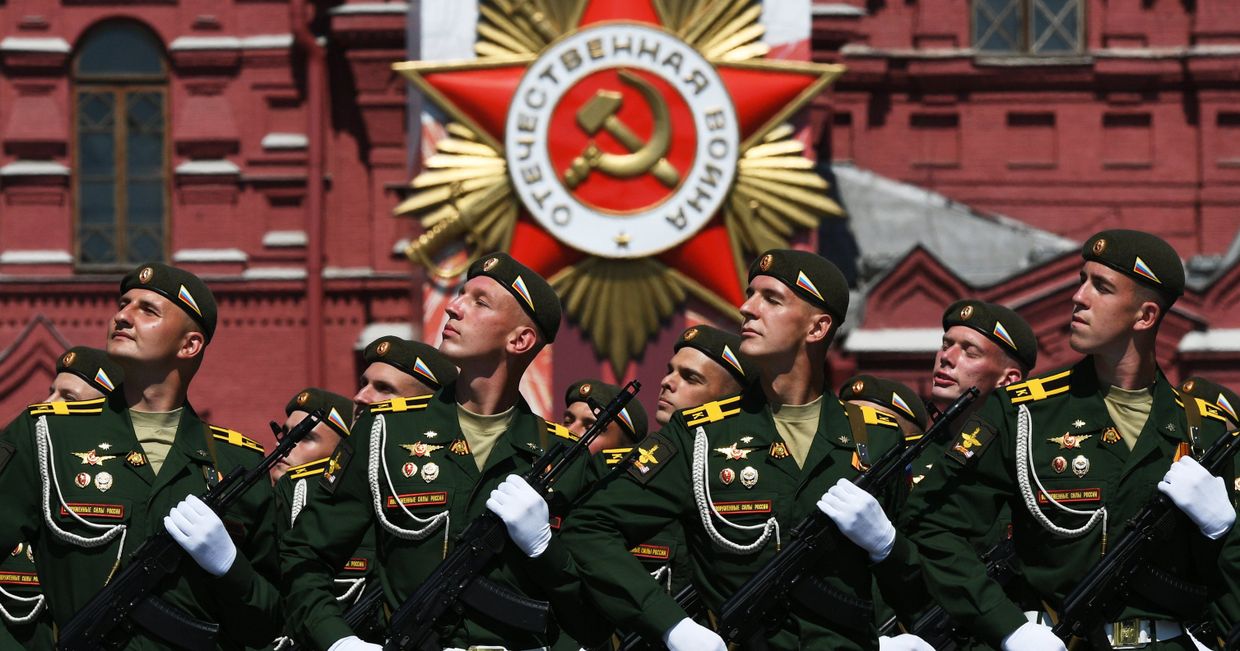 Военный парад в ознаменование 75-летия Победы Военный парад в ознаменование 75-летия Победы