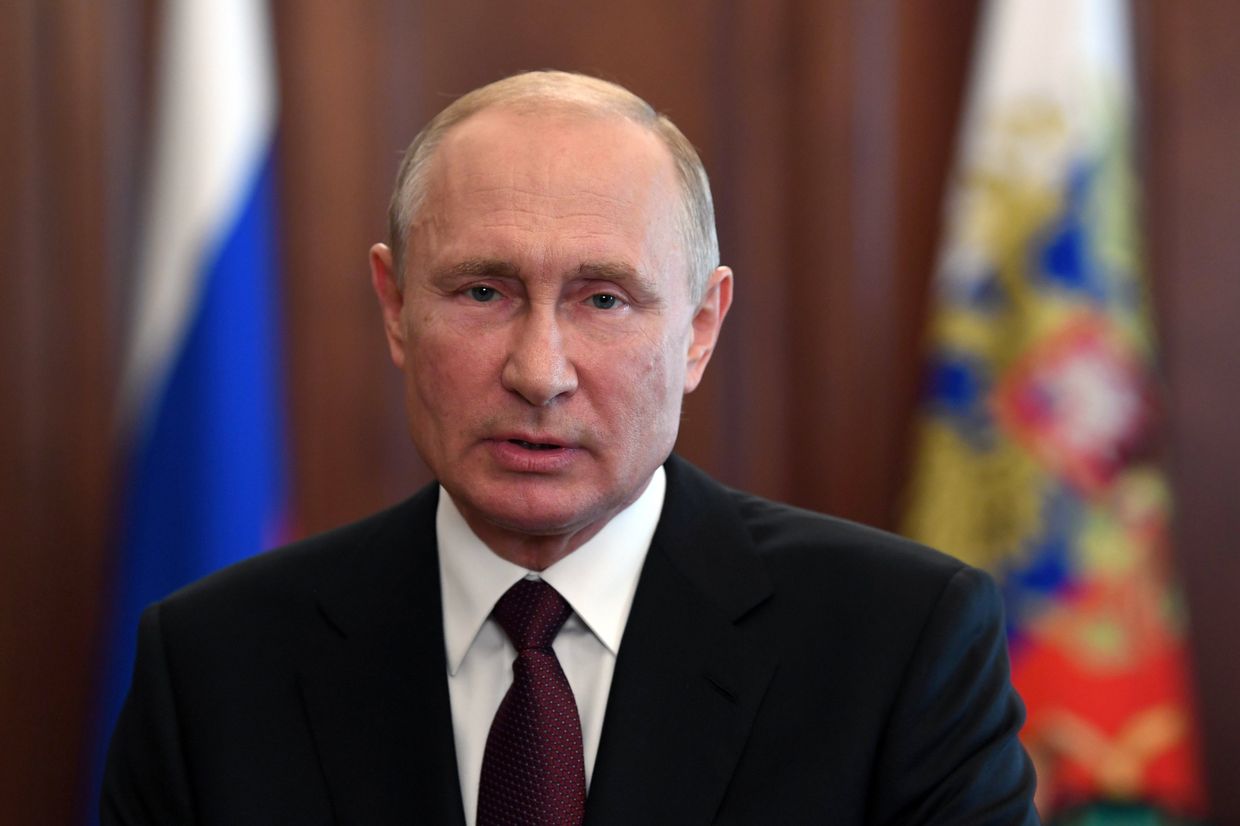Обращение президента РФ В. Путина к выпускникам российских школ