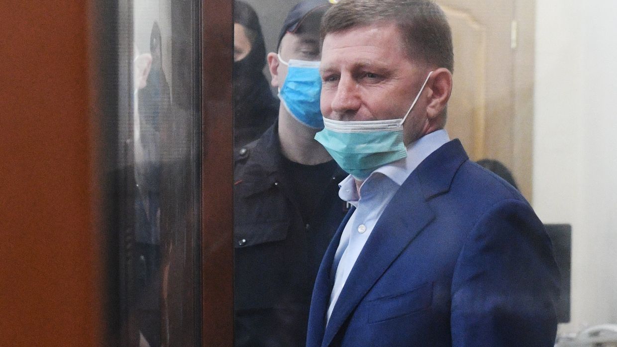 Избрание меры пресечения губернатору Хабаровского края С. Фургалу