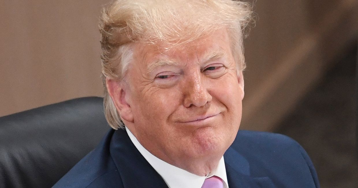 Президент США Дональд Трамп на рабочем заседании участников Группы двадцати в Осаке