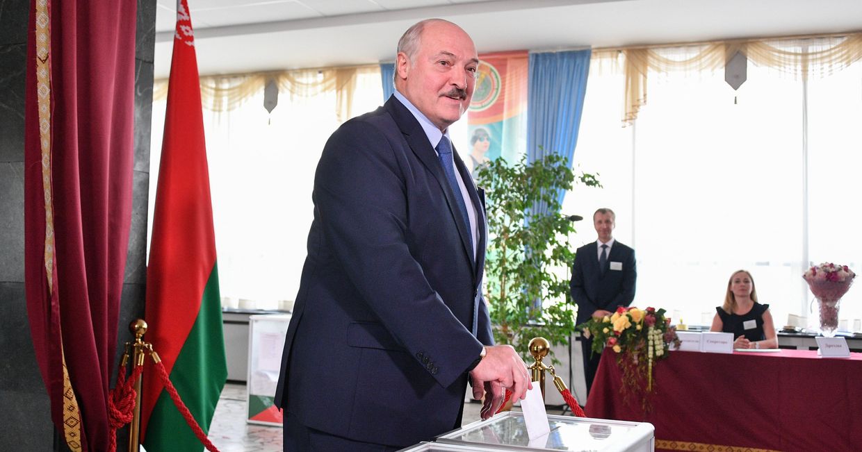 Александр Лукашенко на выборах президента Белоруссии 9 августа Александр Лукашенко на выборах президента Белоруссии 9 августа