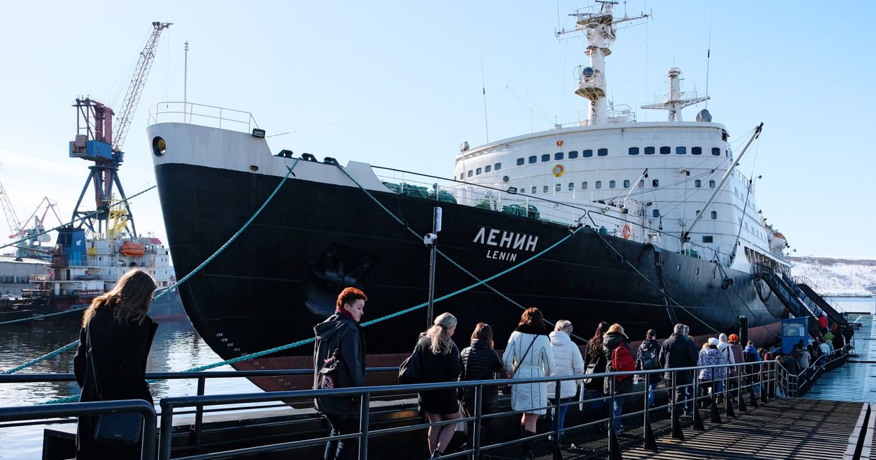 Ледокол Ленин в Мурманске