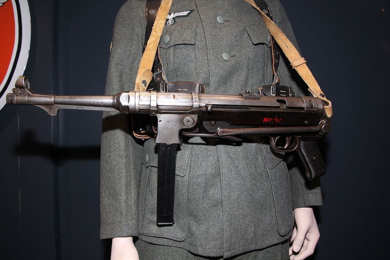 Пистолет-пулемет MP 40