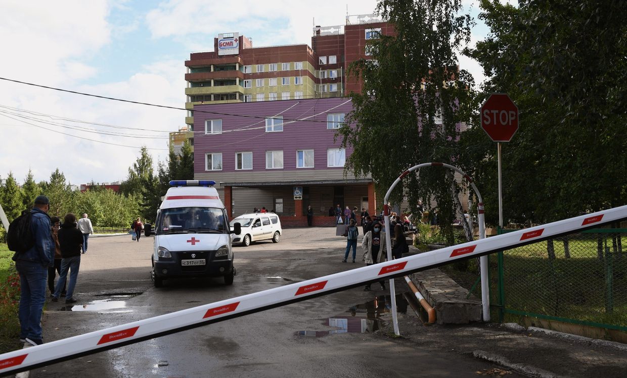 А. Навальный госпитализирован в реанимацию в Омске