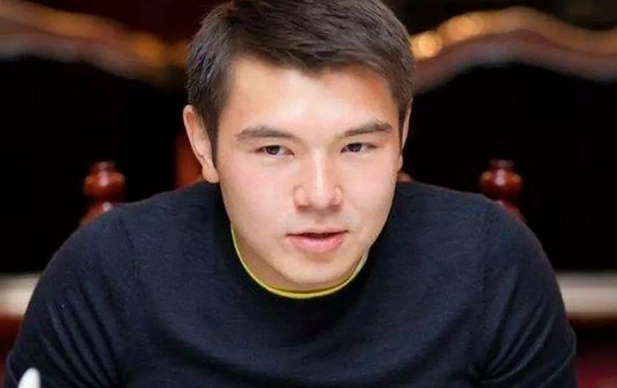 Айсултан Назарбаев