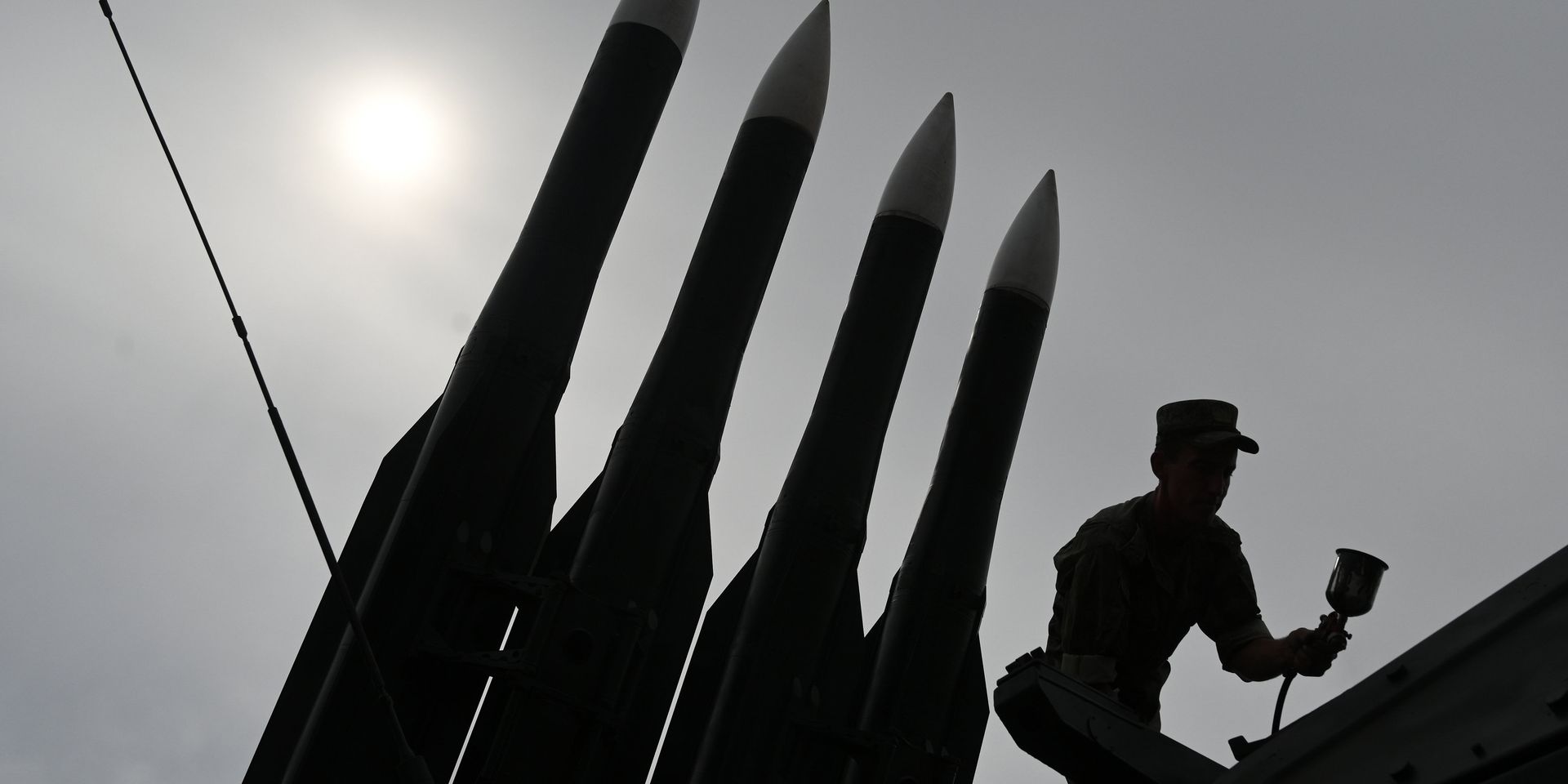 Репетиция динамического показа техники и вооружений в рамках форума Армия-2020 - ИноСМИ, 1920, 25.04.2021