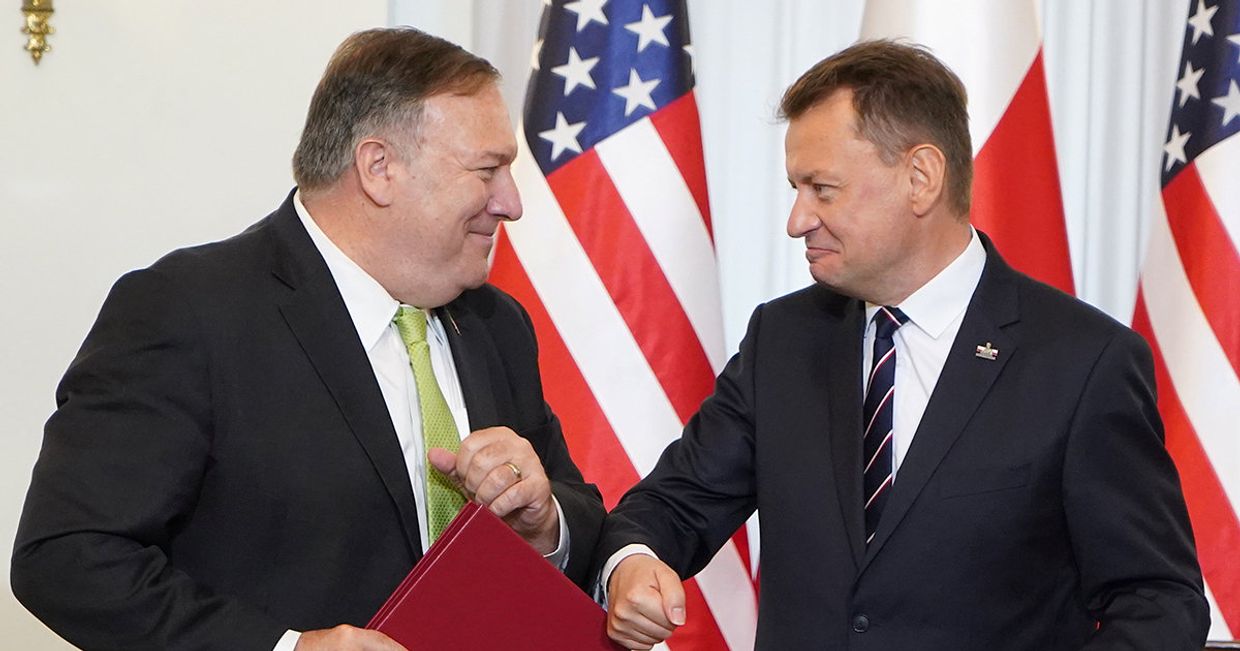 Госсекретарь США Майк Помпео и министр обороны Польши Мариуш Блащак