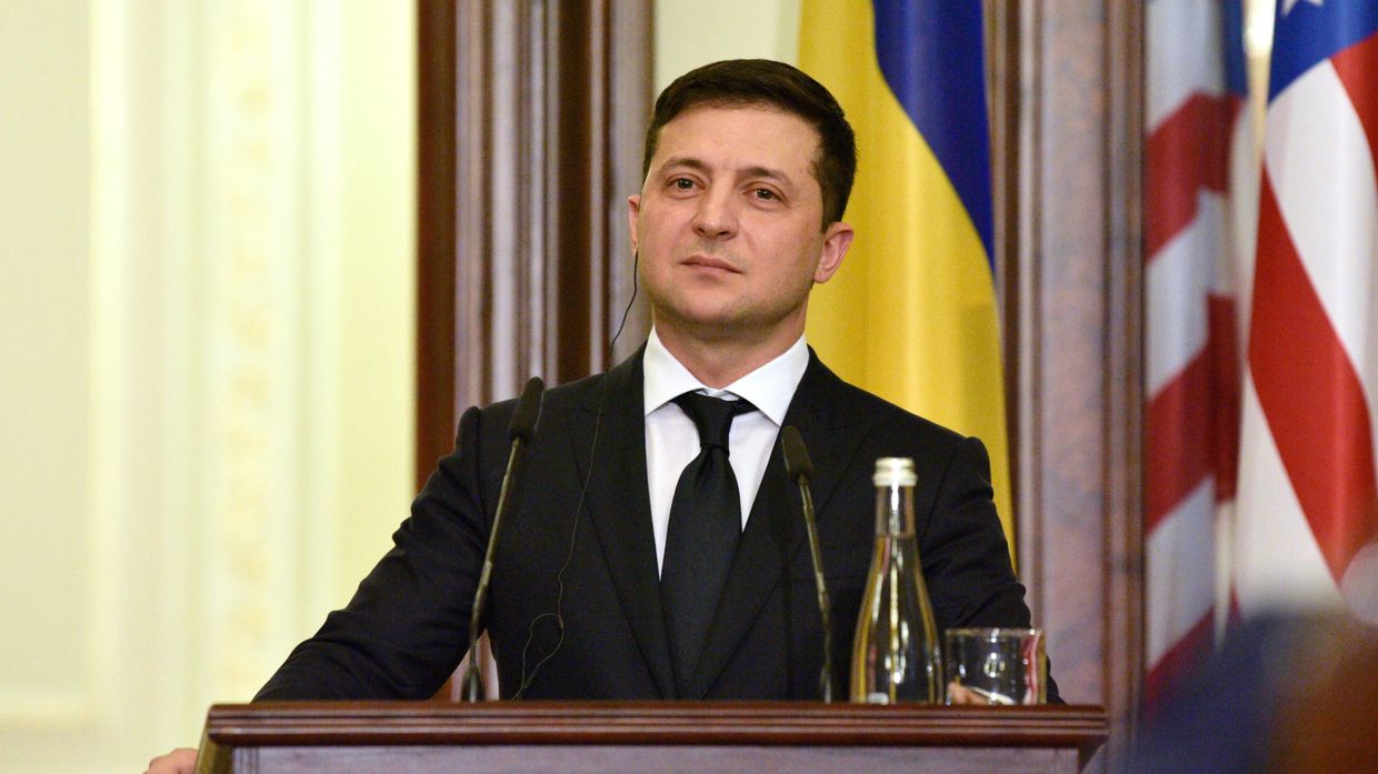 Президент Украины Владимир Зеленский на пресс-конференции по итогам встречи с госсекретарем США Майком Помпео в Киеве