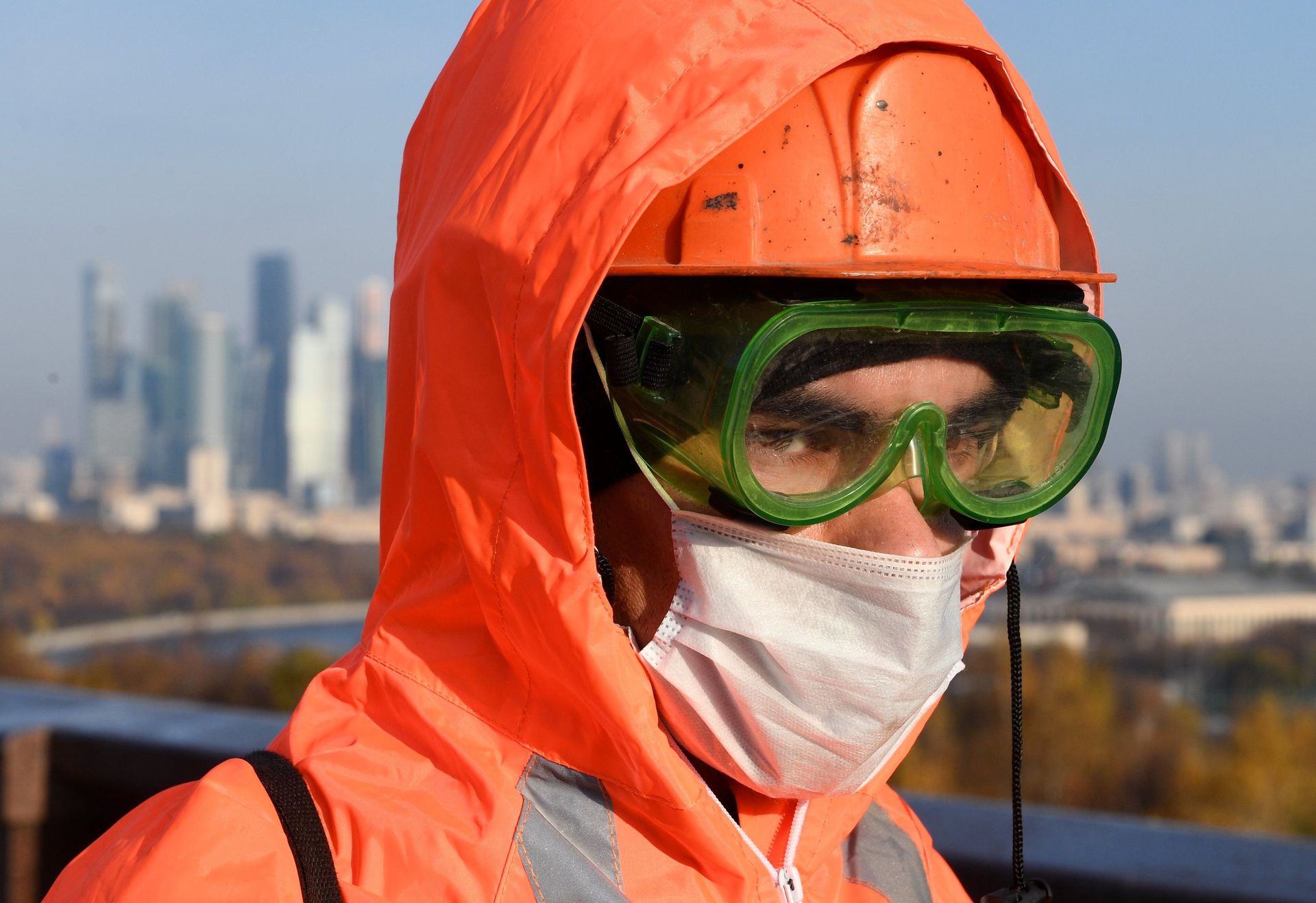 Дезинфекция смотровой площадки на Воробьевых горах Дезинфекция смотровой площадки на Воробьевых горах - ИноСМИ, 1920, 09.11.2020