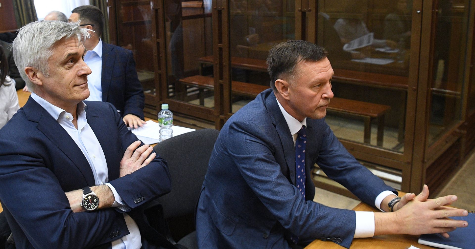 Рассмотрение ходатайства следствия о продлении срока домашнего ареста М. Калви и Ф. Дельпалю - ИноСМИ, 1920, 30.10.2020