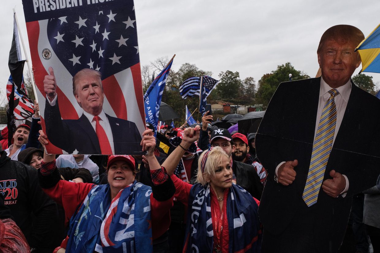 Автопробег сторонников Трампа в Нью-Йорке Автопробег сторонников Трампа в Нью-Йорке