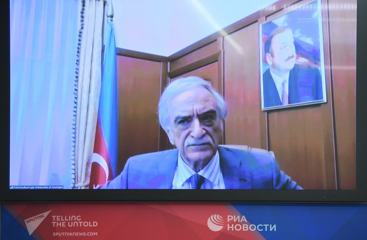 Онлайн п/к Чрезвычайного и Полномочного Посла Азербайджанской Республики в РФ Полада Бюльбюль оглы