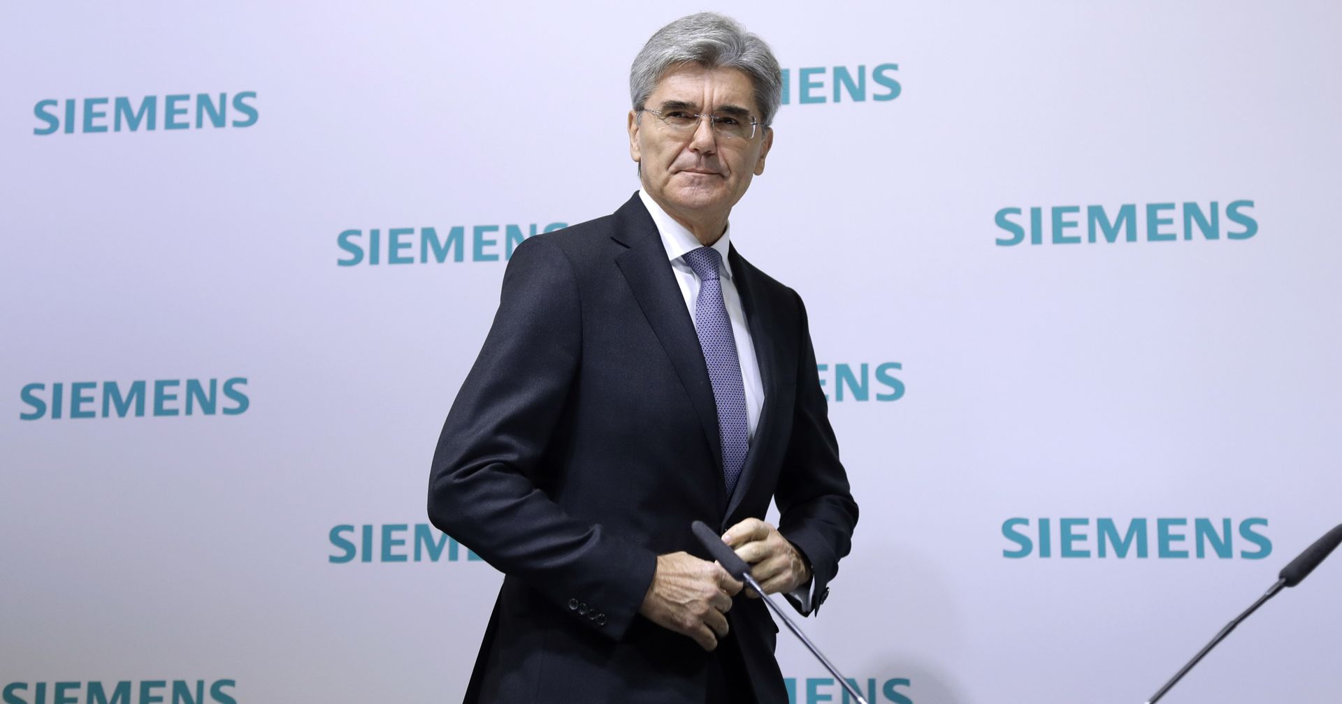 Шеф Siemens Джо Кэзер на пресс-конференции компании в Мюнхене, Германия - ИноСМИ, 1920, 20.11.2020
