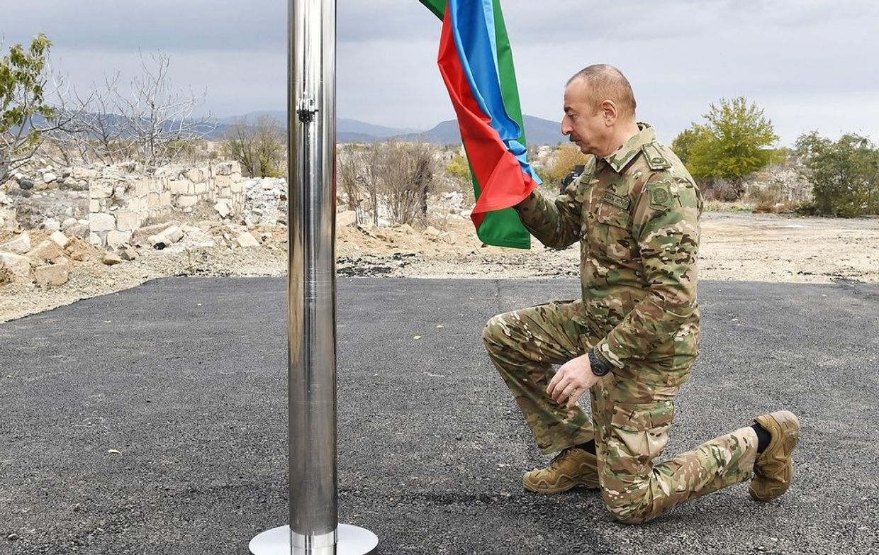 Президент и первая леди Азербайджана посетили Агдам