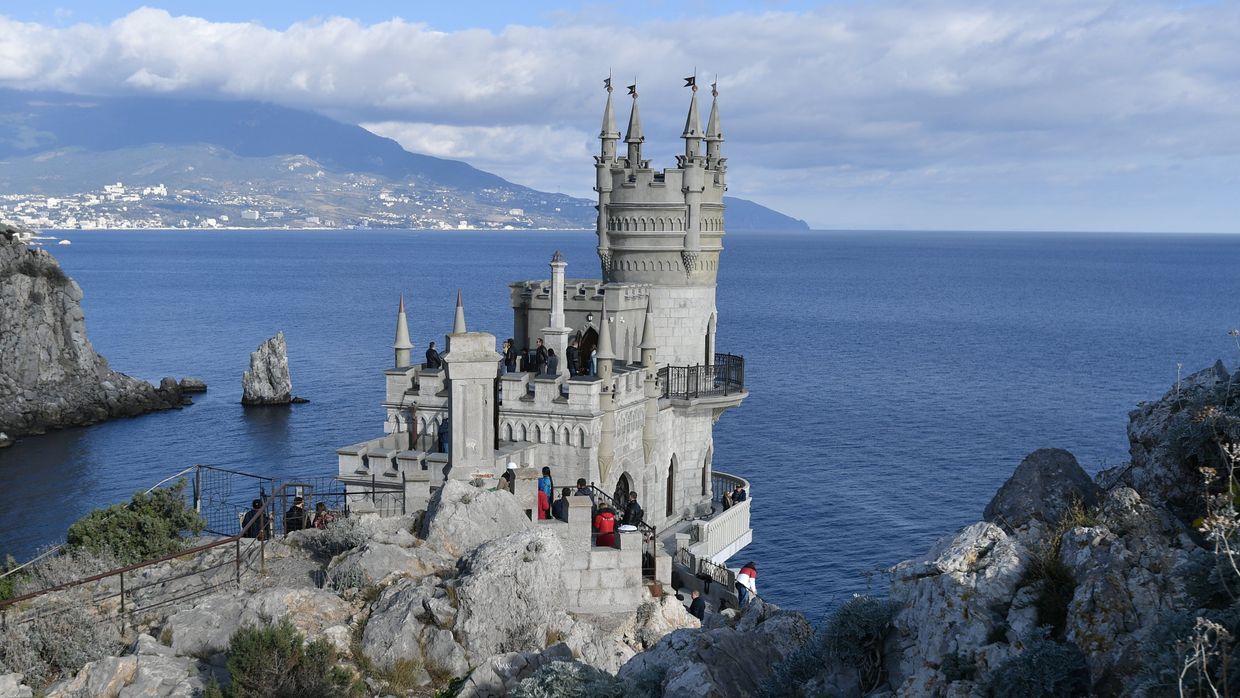 Открытие дворца-замка Ласточкино гнездо в Крыму