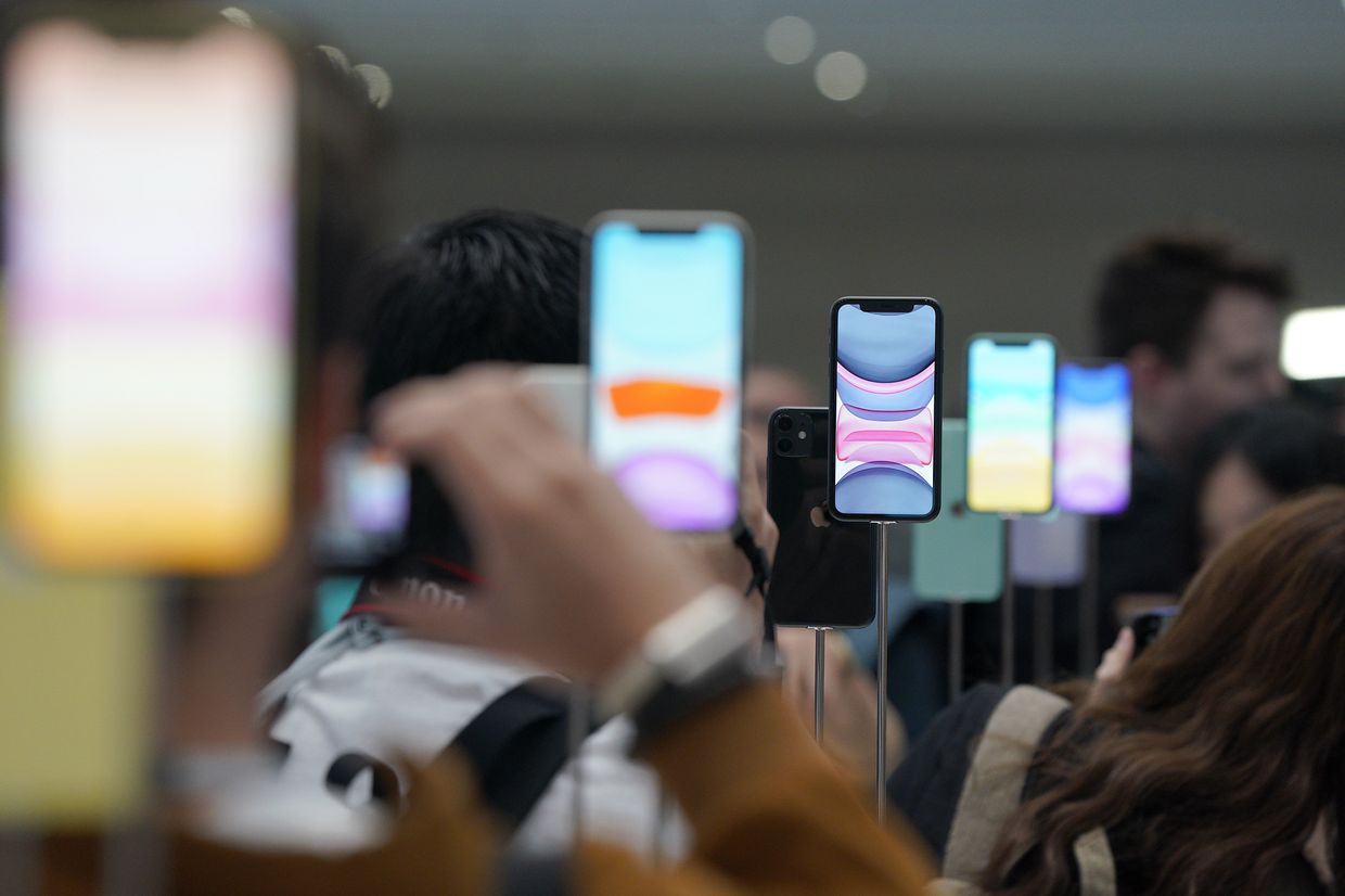 Презентация iPhone 11 Pro и Max для фурналистов
