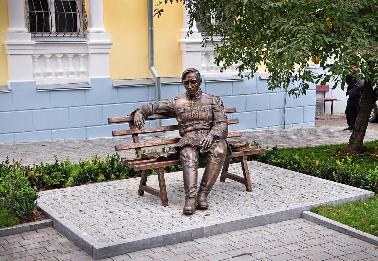 Памятник Симону Петлюре в Виннице, Украина Памятник Симону Петлюре в Виннице, Украина