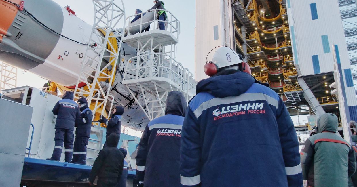РКН Союз-2.1б с КА OneWeb установлена на стартовый стол на космодроме Восточный