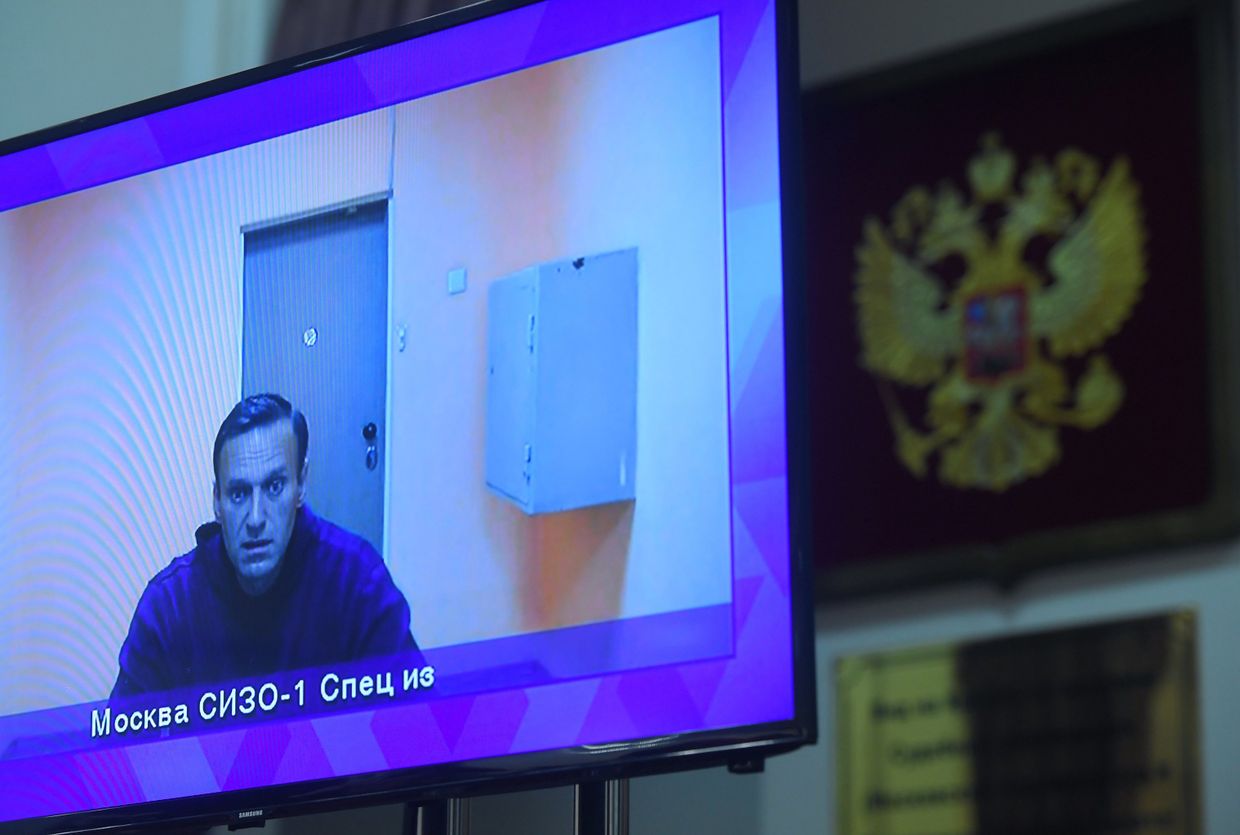 Рассмотрение жалобы на арест А. Навального Рассмотрение жалобы на арест А. Навального