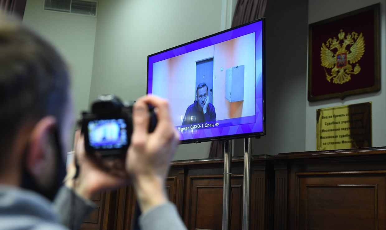 Рассмотрение жалобы на арест А. Навального
