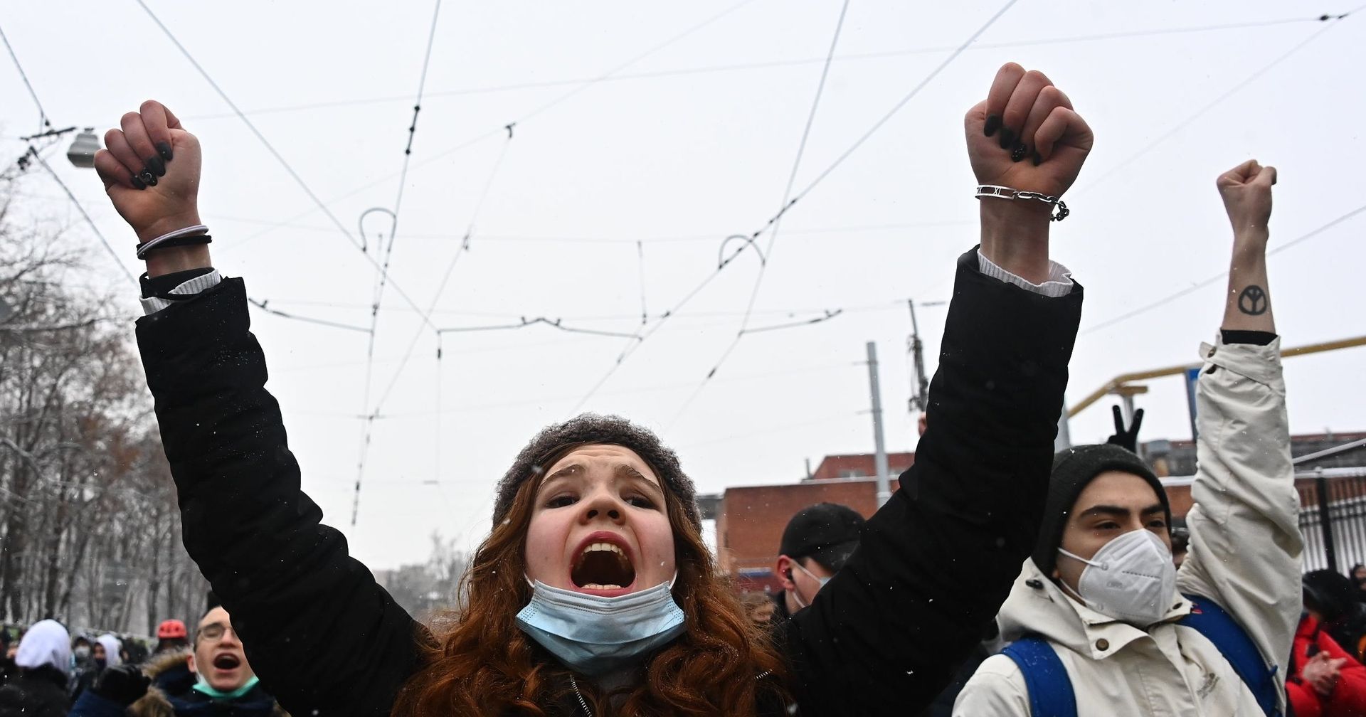 Участники несанкционированной акции сторонников Алексея Навального в Москве Участники несанкционированной акции сторонников Алексея Навального в Москве - ИноСМИ, 1920, 03.02.2021