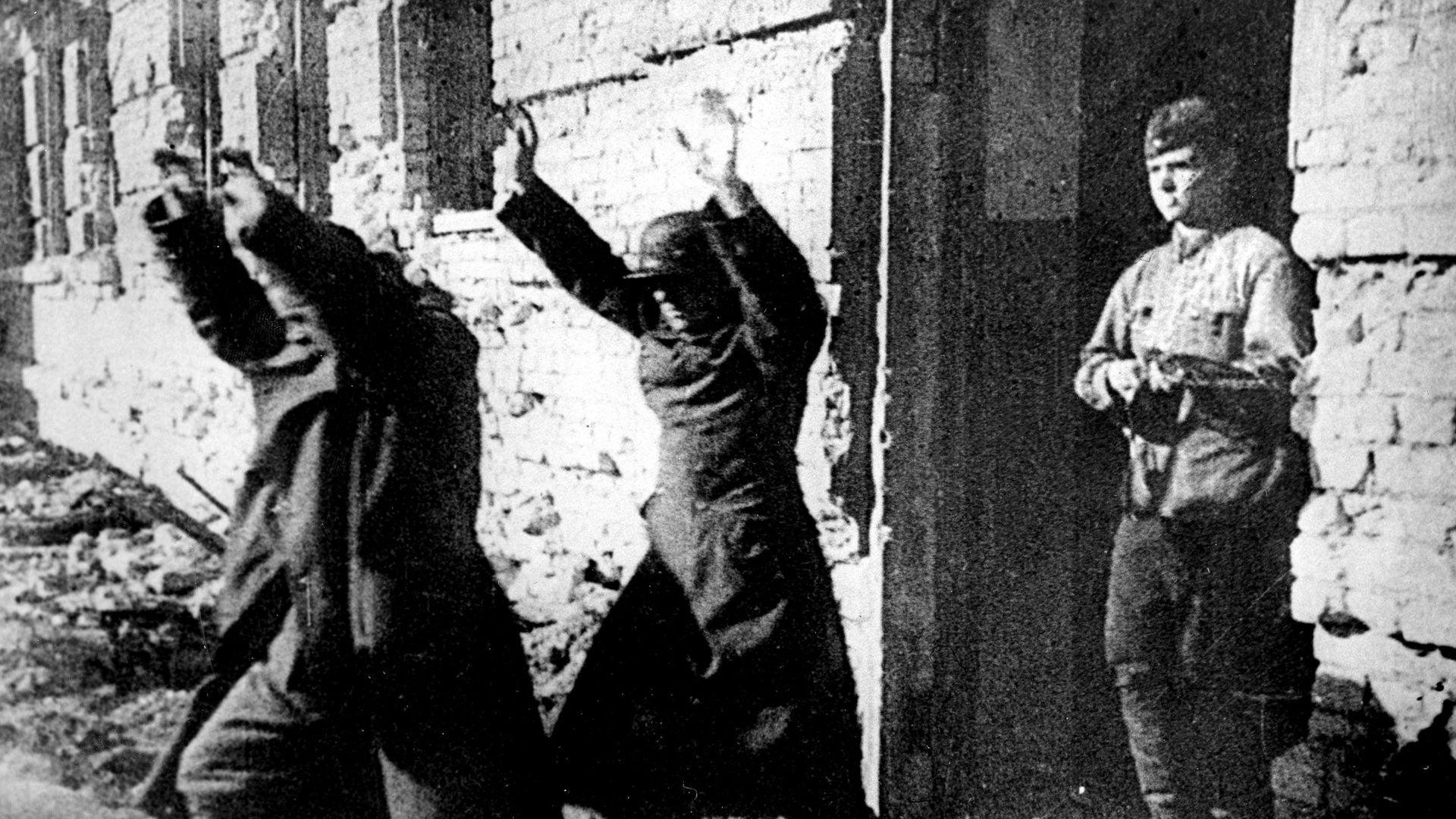 Немецкие пленные в Сталинграде. 25 января 1943 года - ИноСМИ, 1920, 01.10.2025