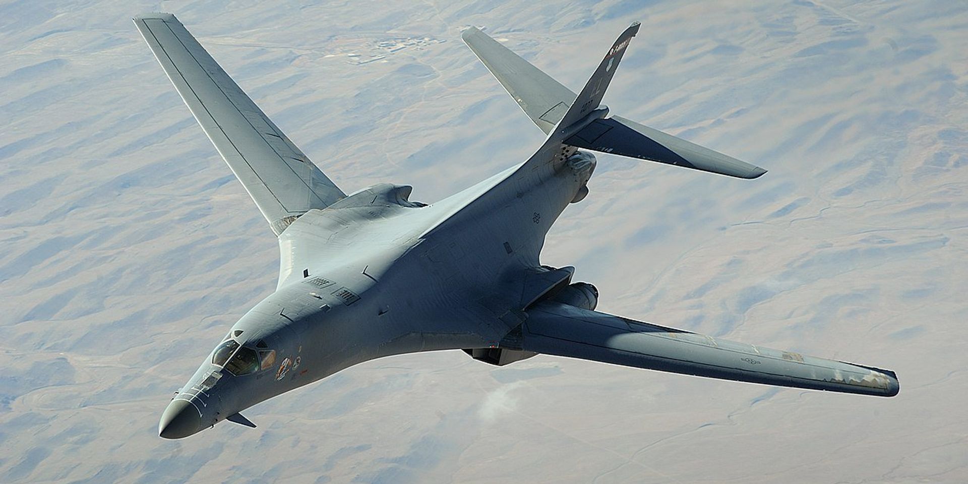 Американский сверхзвуковой стратегический бомбардировщик Rockwell B-1 Lancer - ИноСМИ, 1920, 05.10.2026