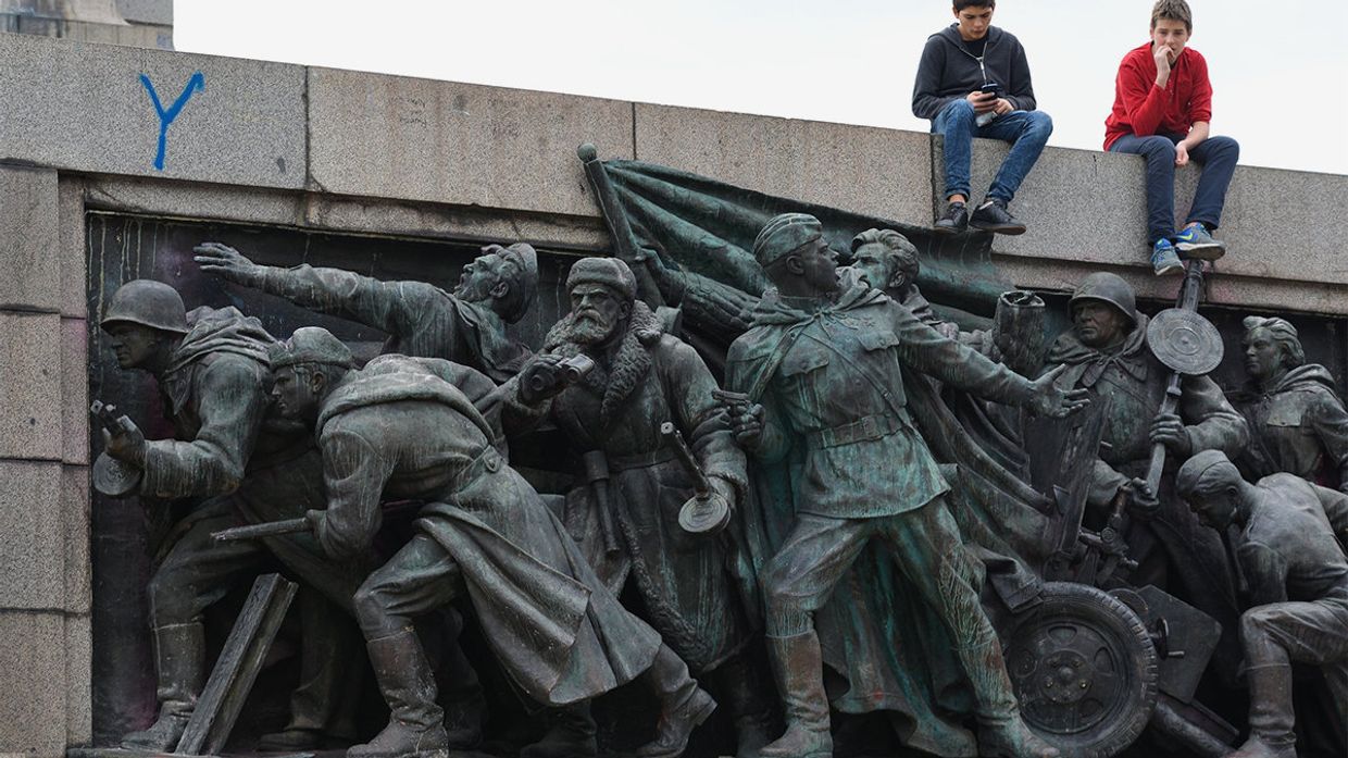 Памятник Советской армии в Софии