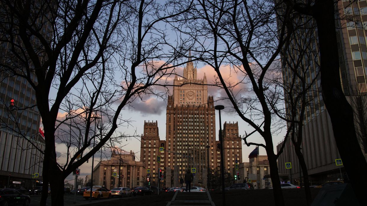 Здание Министерства иностранных дел РФ