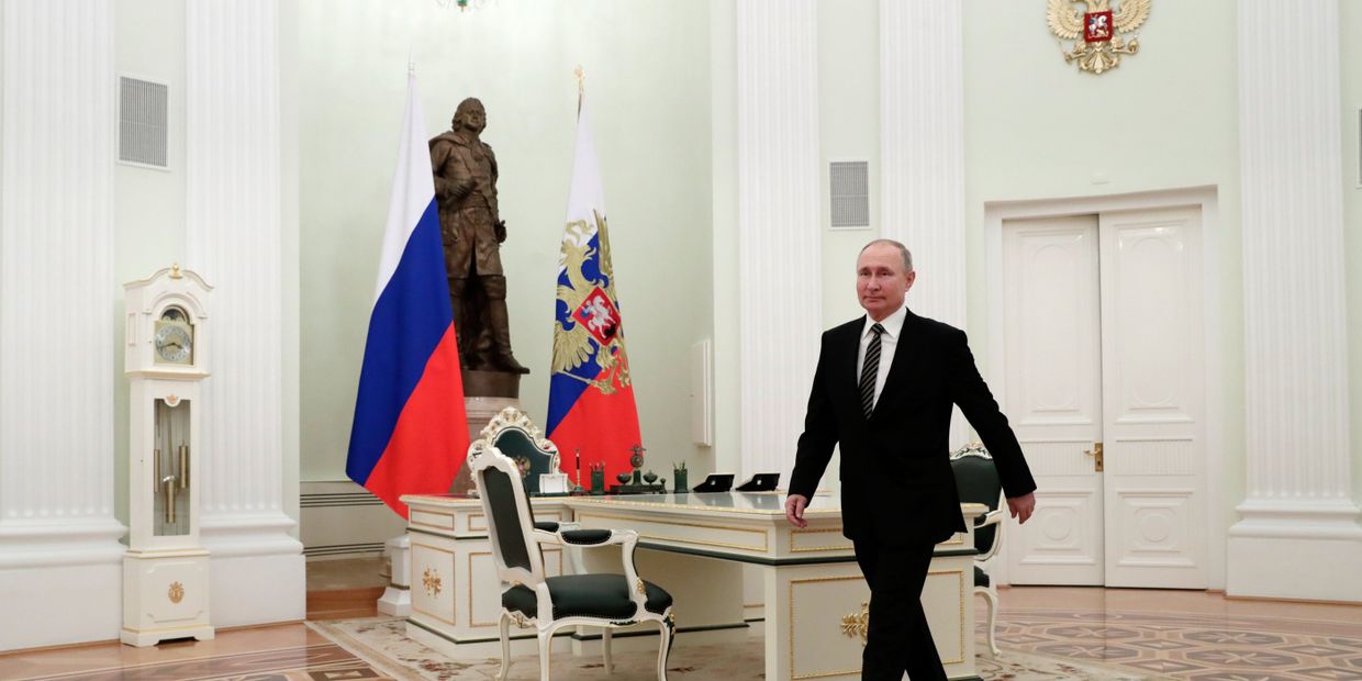 Президент РФ Владимир Путин в Кремле Президент РФ Владимир Путин в Кремле