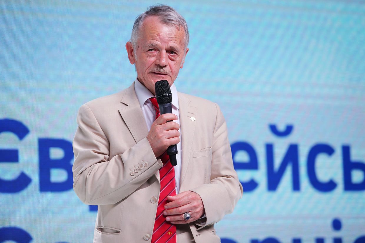 Политик Мустафа Джемилев