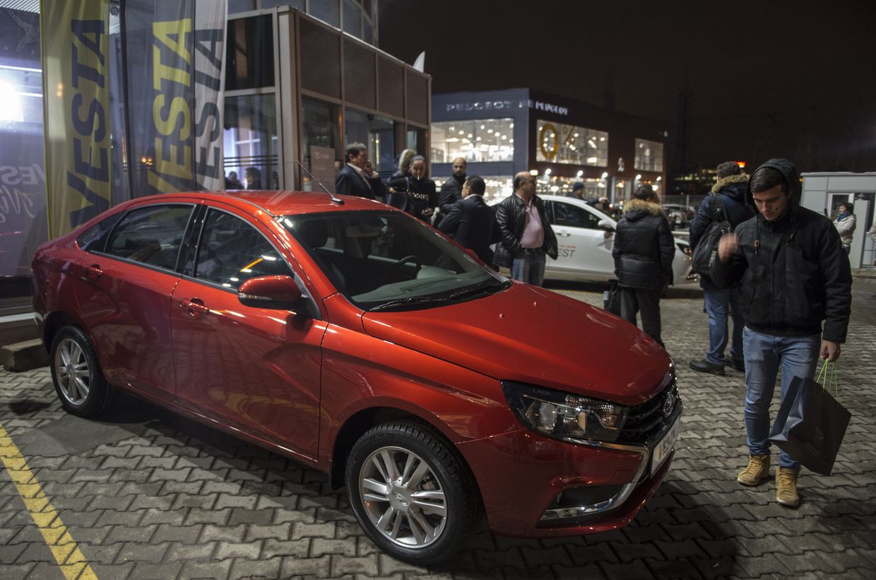 Старт продаж LADA Vesta