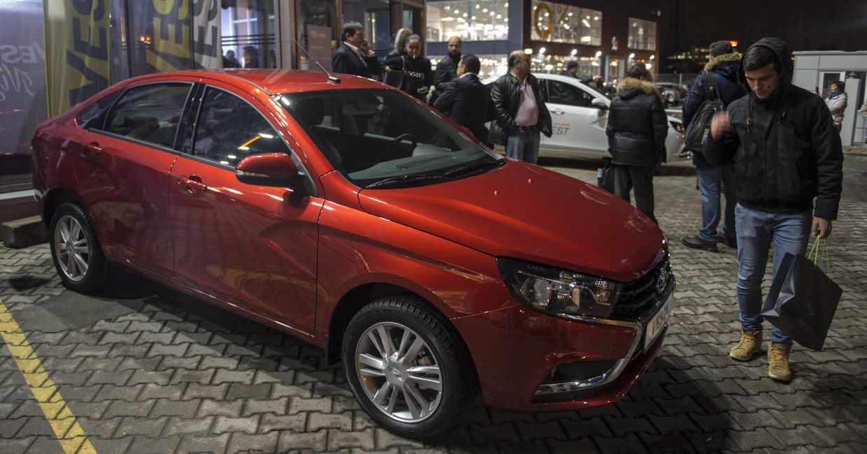 Старт продаж LADA Vesta Старт продаж LADA Vesta