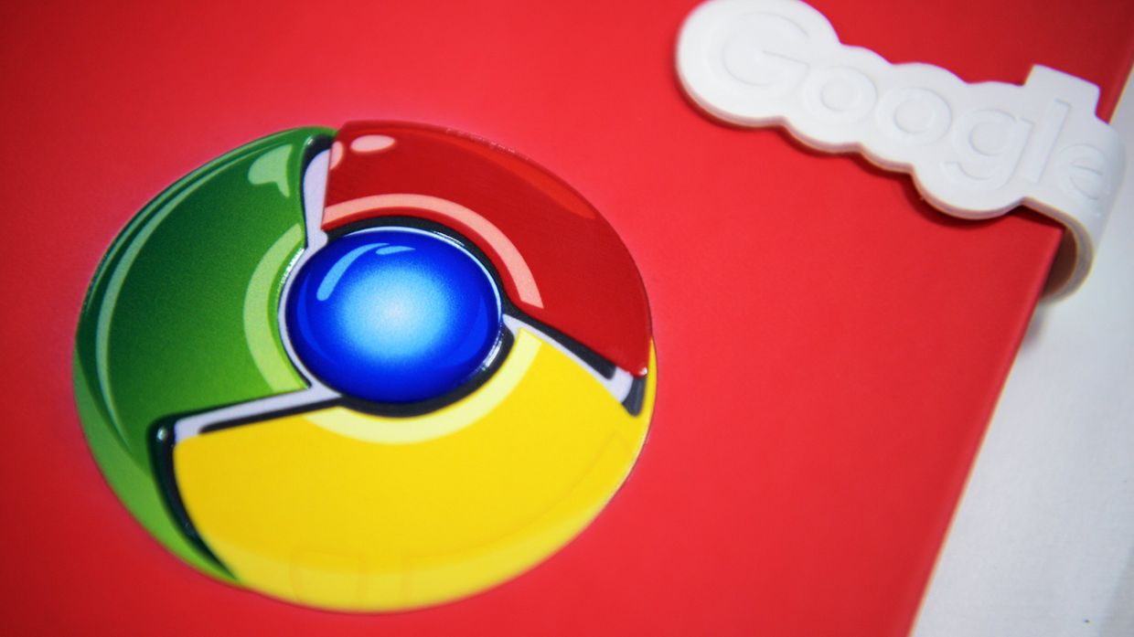 Блокнот с логотипом Google Chrome
