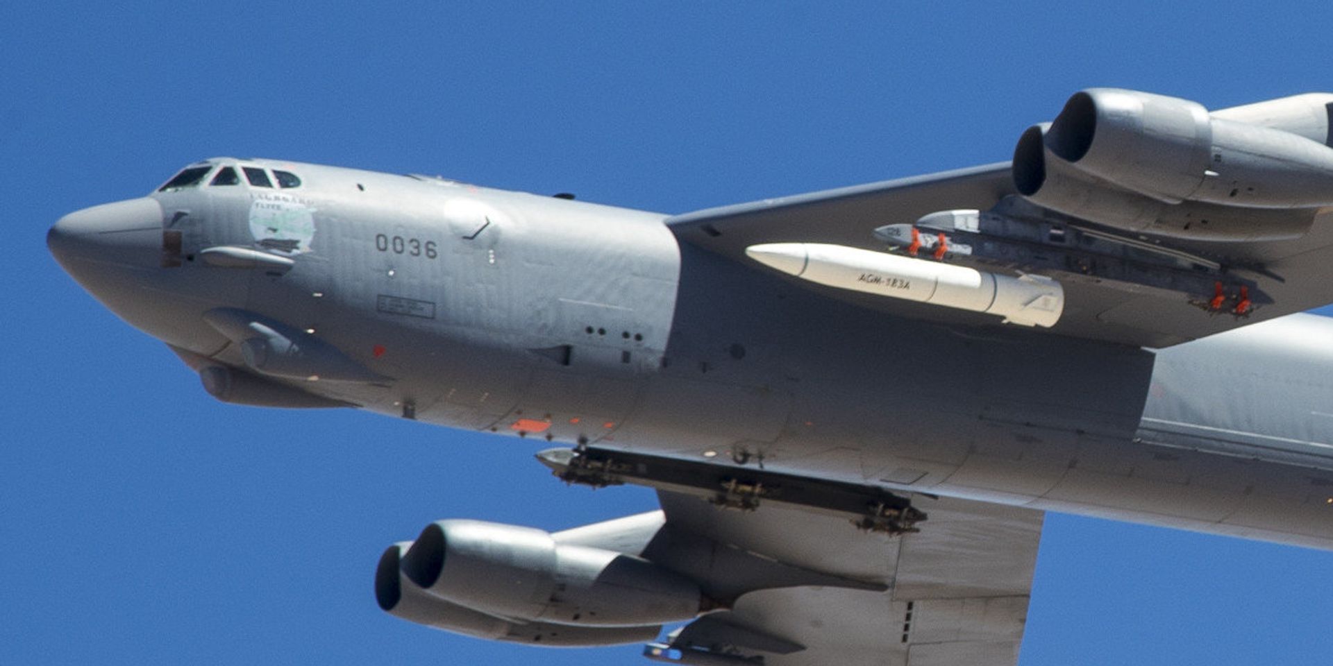 Прототип гиперзвуковой ракеты AGM-183A на борту самолета ВВС США B-52 - ИноСМИ, 1920, 18.03.2021