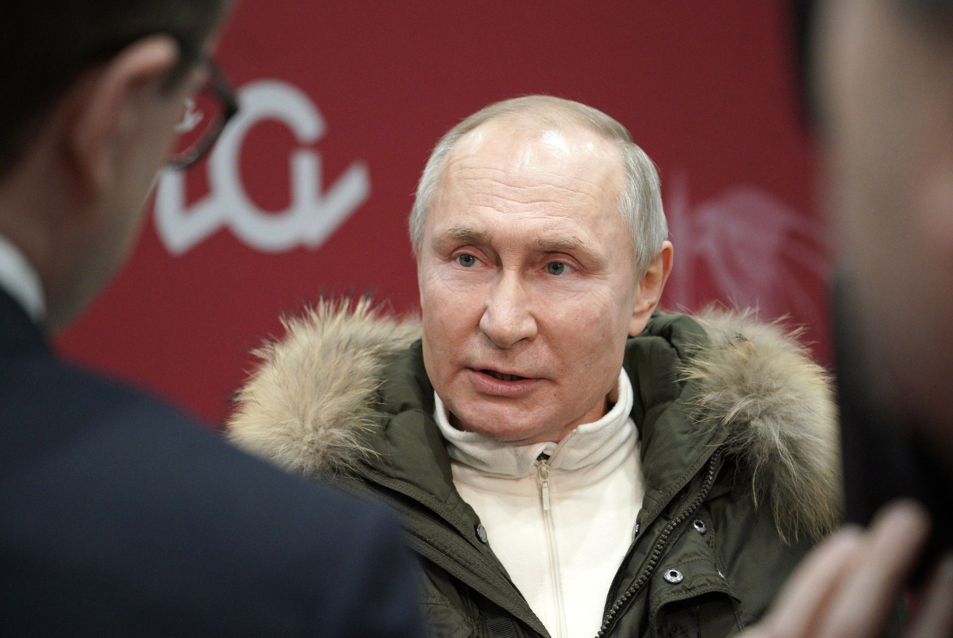 Президент РФ В. Путин посетил концерт в честь воссоединения Крыма и России Президент РФ В. Путин посетил концерт в честь воссоединения Крыма и России - ИноСМИ, 1920, 02.04.2021