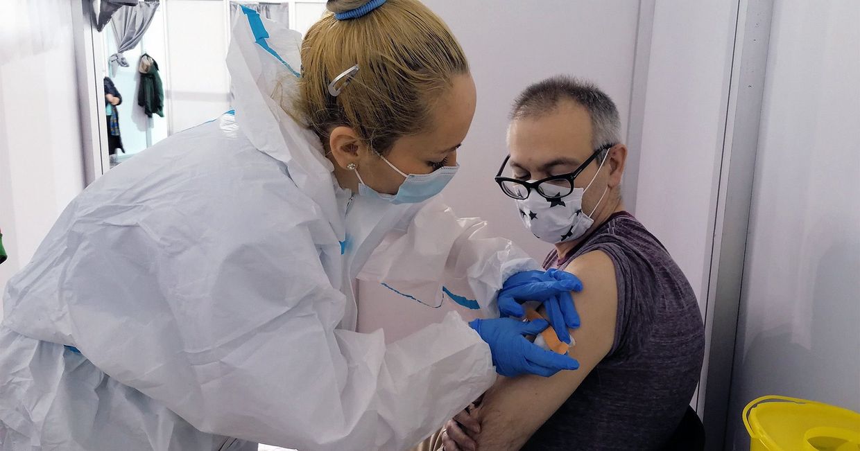 Вакцинация российским препаратом Спутник V в Сербии