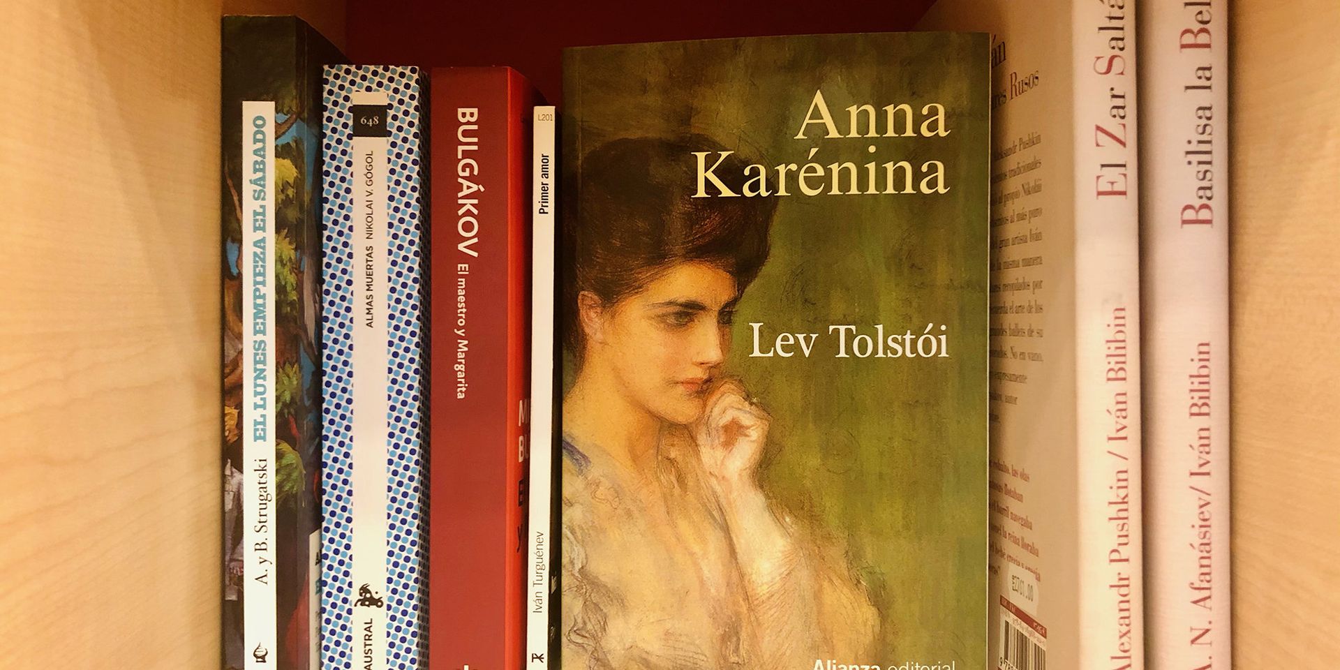 Книги русских авторов на испанском языке - ИноСМИ, 1920, 04.06.2025