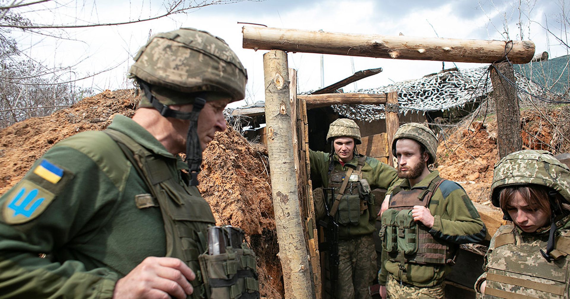 Украинские военные на линии разграничения между ДНР и Украиной Украинские военные на линии разграничения между ДНР и Украиной - ИноСМИ, 1920, 19.04.2021