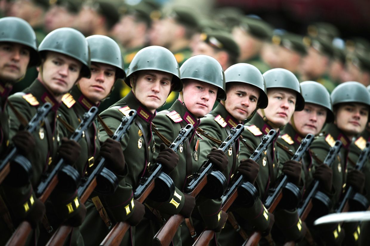 Военный парад в честь 76-й годовщины Победы