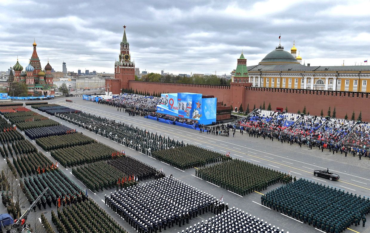 Военный парад в честь 76-й годовщины Победы