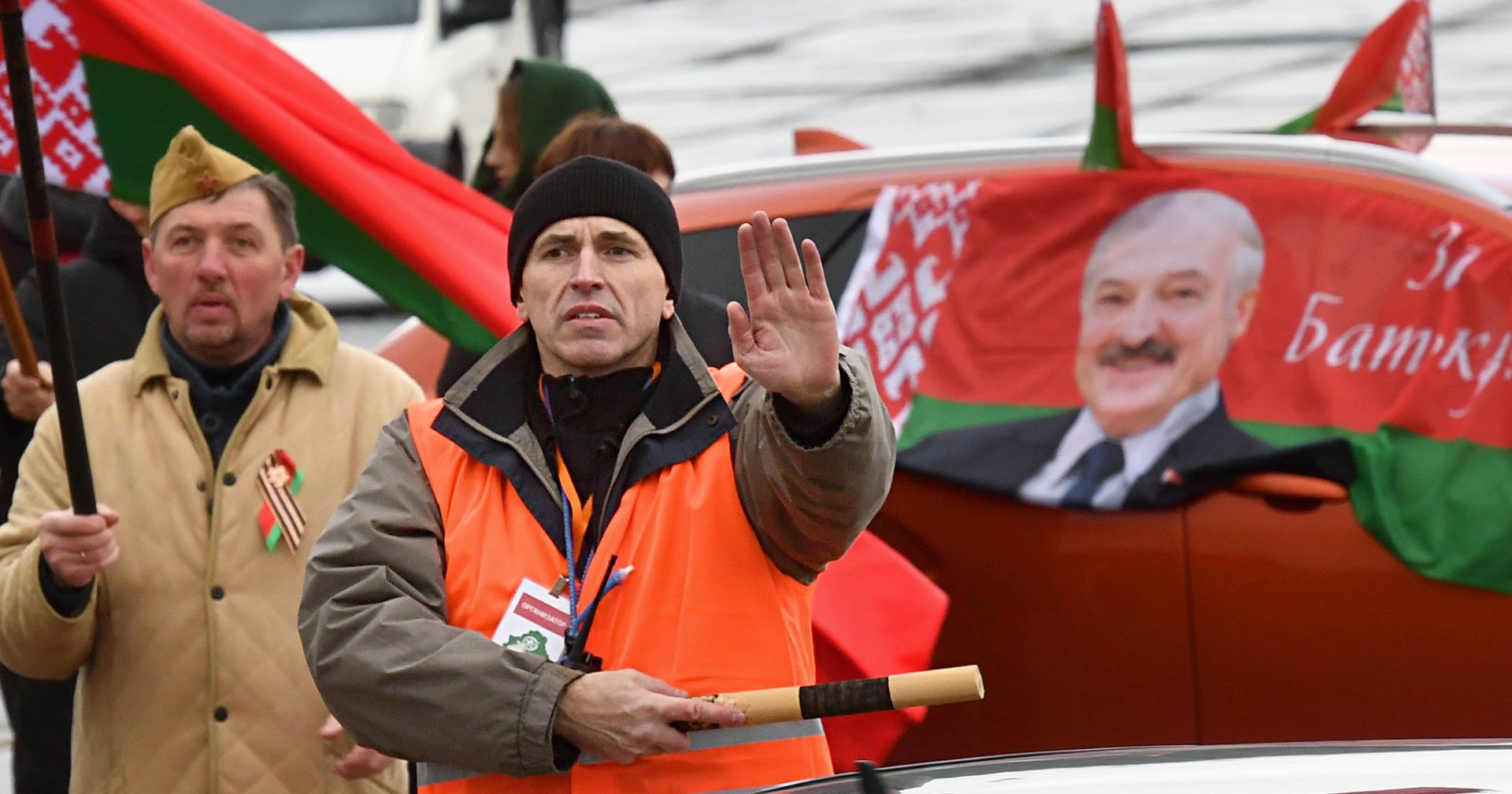 Автопробег в поддержку президента Белоруссии А. Лукашенко в Минске Автопробег в поддержку президента Белоруссии А. Лукашенко в Минске - ИноСМИ, 1920, 18.05.2021