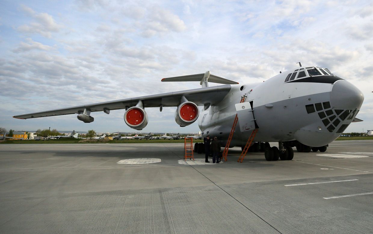 Военно-транспортный самолёт Ил-76