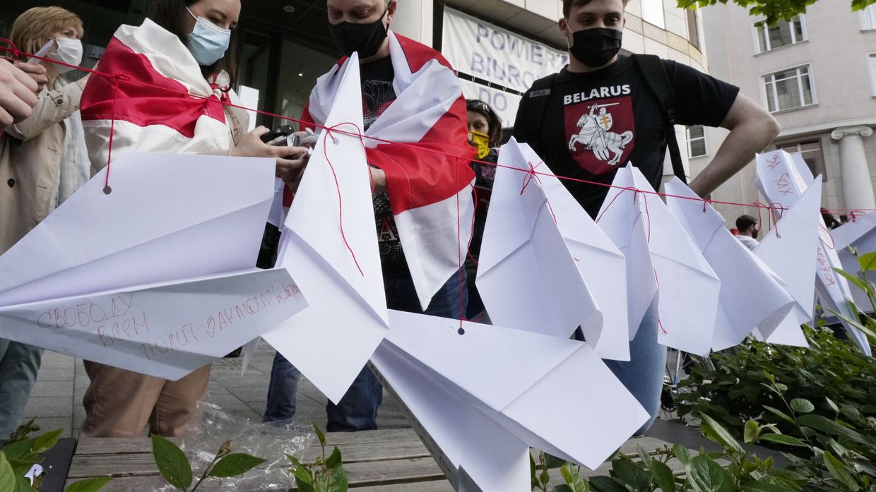 Акция в поддержку задержанного в Белоруссии активиста Романа Протасевича
