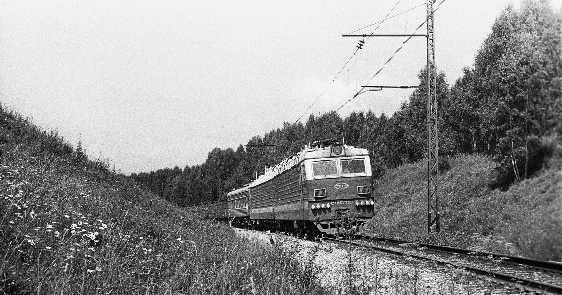 Электровоз ВЛ-85 (Владимир Ленин, тип 85) - грузовой магистральный электровоз переменного тока - ИноСМИ, 1920, 29.05.2021
