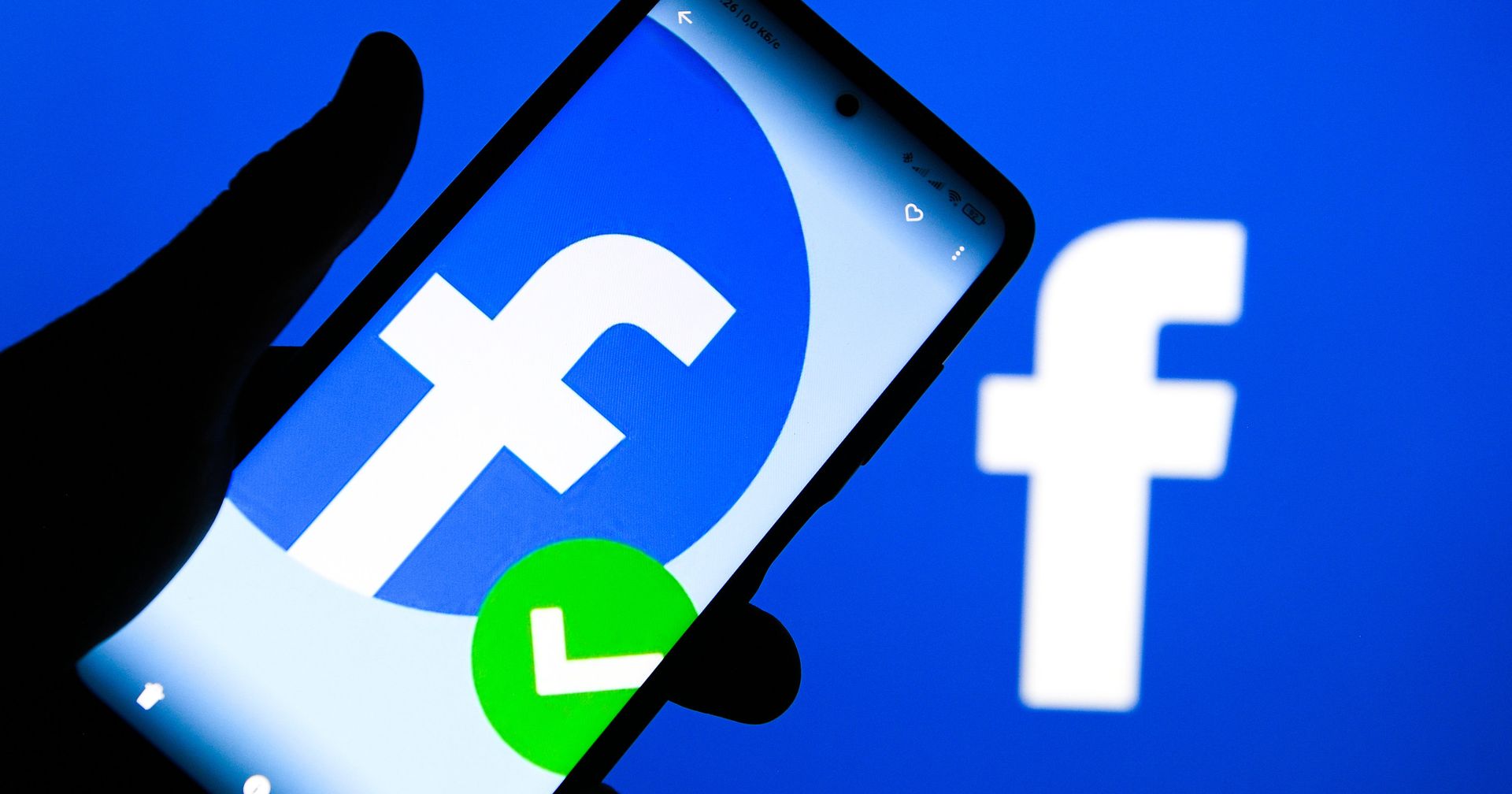 Приложение социальной сети Facebook в мобильном телефоне - ИноСМИ, 1920, 27.05.2021