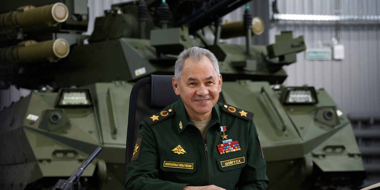 Министр обороны РФ С . Шойгу проверил выполнение гособоронзаказа на предприятии ОАО 766 УПТК