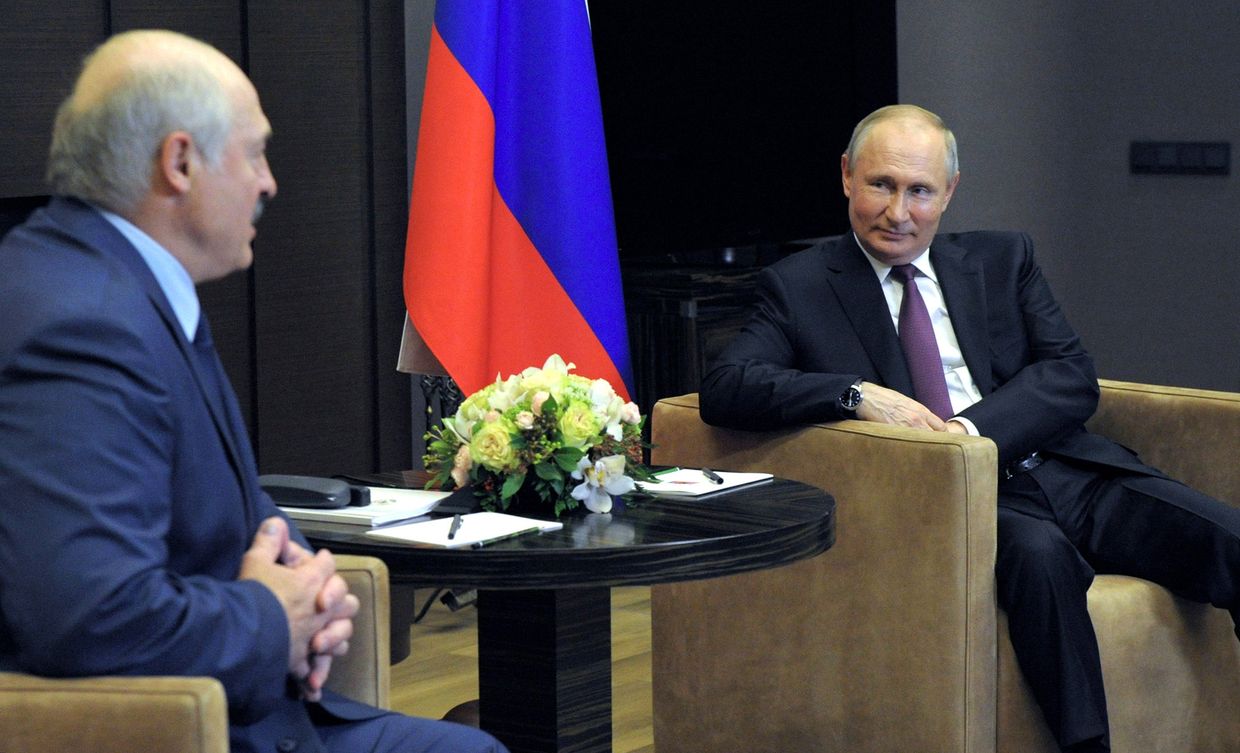Президент РФ В. Путин встретился с президентом Белоруссии А. Лукашенко
